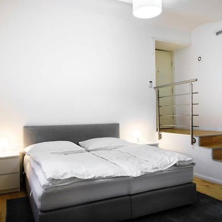 Le David City Apartment Виена Екстериор снимка